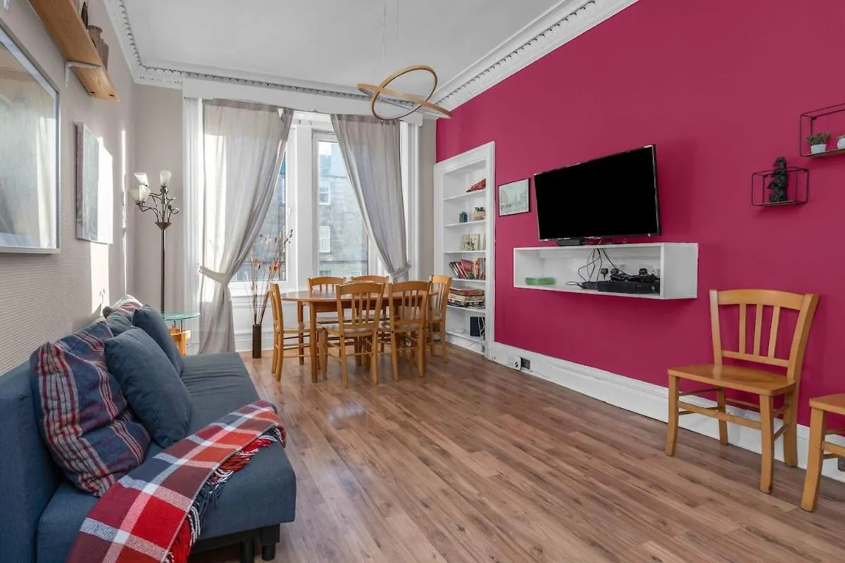 Apartment Free Parking - City Centre - The Mccarty Edinburgh United Kingdom